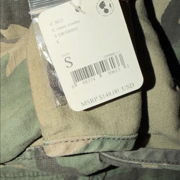 NWT FREE PEOPLE Not Your Brother's Green Camo Print Surplus Jacket sz small - Picture 12 of 15